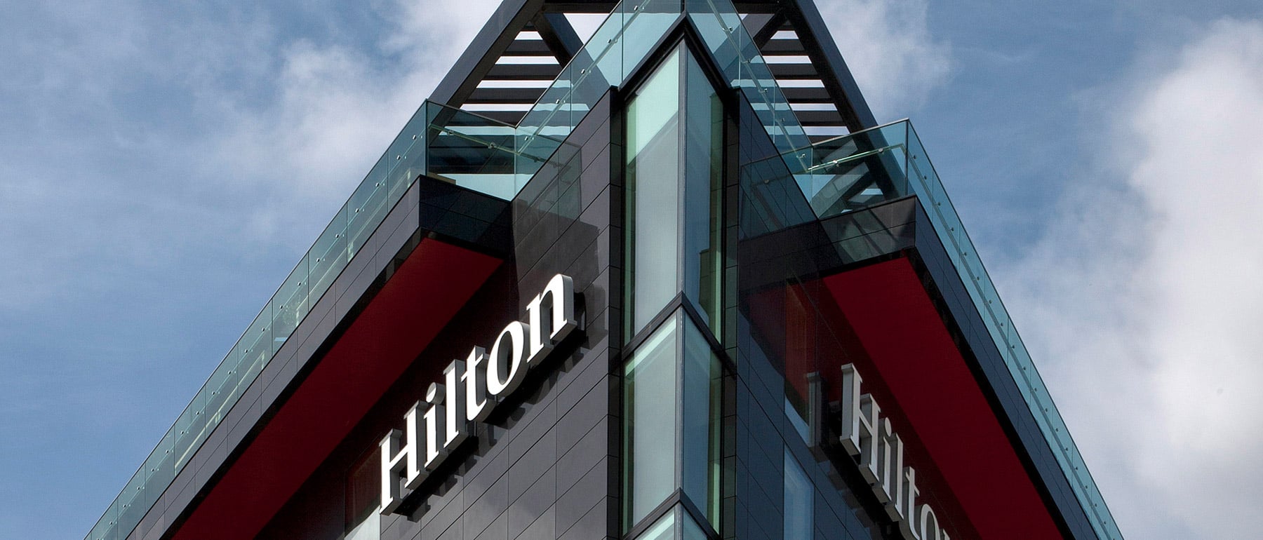 HiltonWembley_Sectorhero